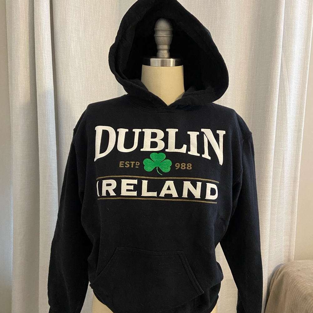 Dublin, Ireland Black hoodie sweatshirt
